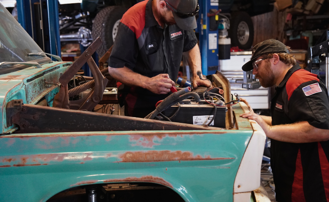 The Reality of Owning a 40-Year-Old Truck: What Nobody Tells You About Classic Trucks